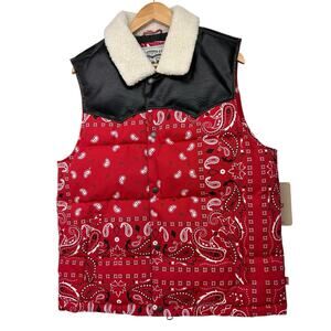 Levi’s Bandana  Puffer Vest Red Sherpa Collar Faux Leather Trim Size M Zip Snap